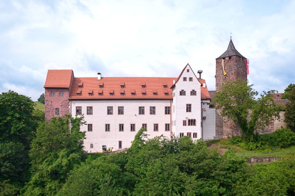 Vollansicht des Ostpalas von der Ostseite